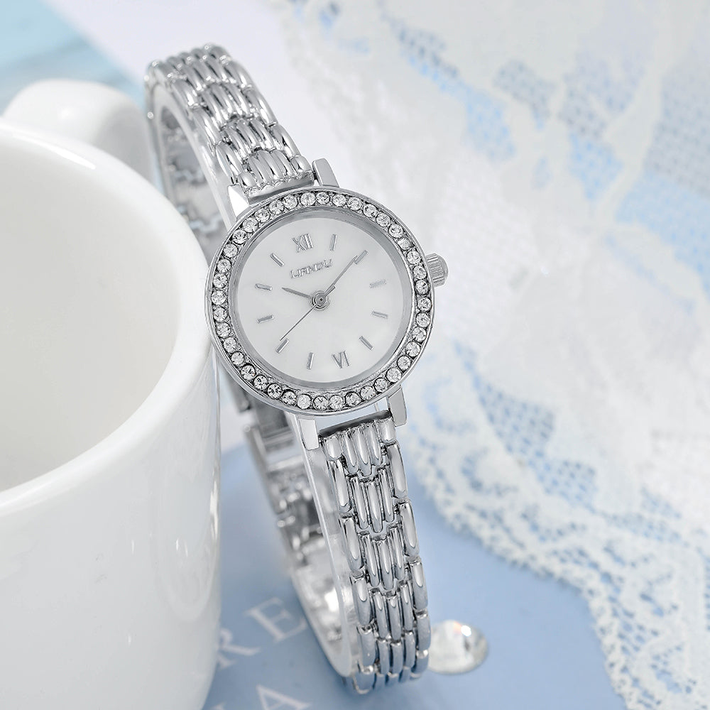 Women's Elegant Geometric Jewelry Buckle Quartz Watch