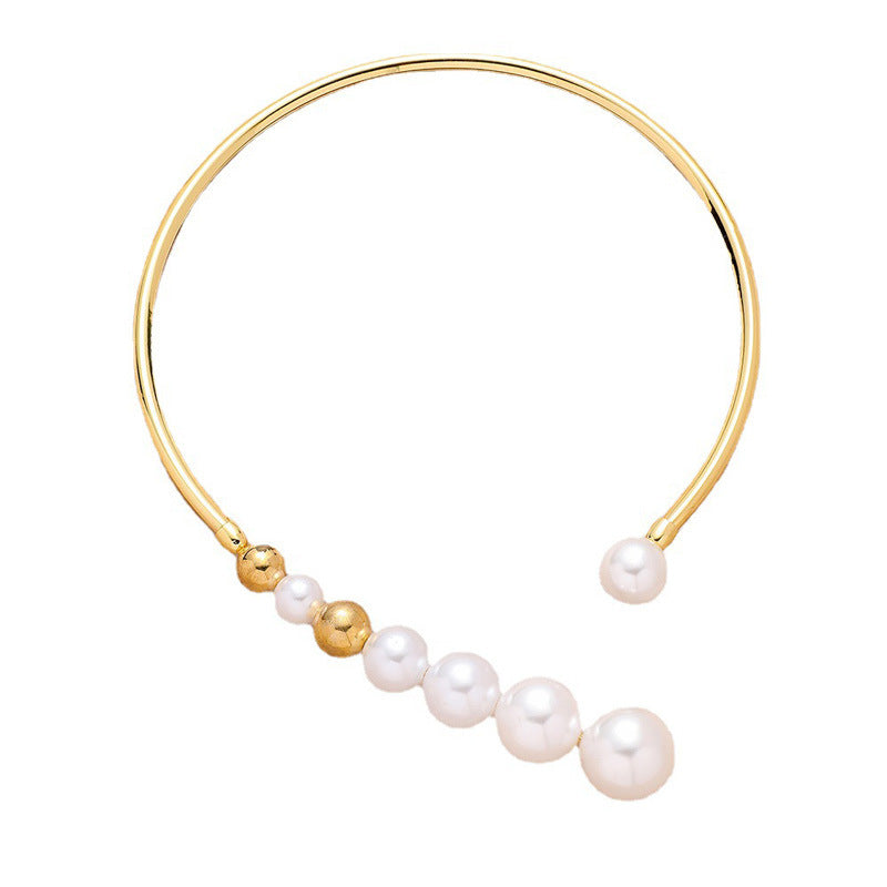 Elegant Exaggerated Round Alloy Choker With Graduated Pearls
