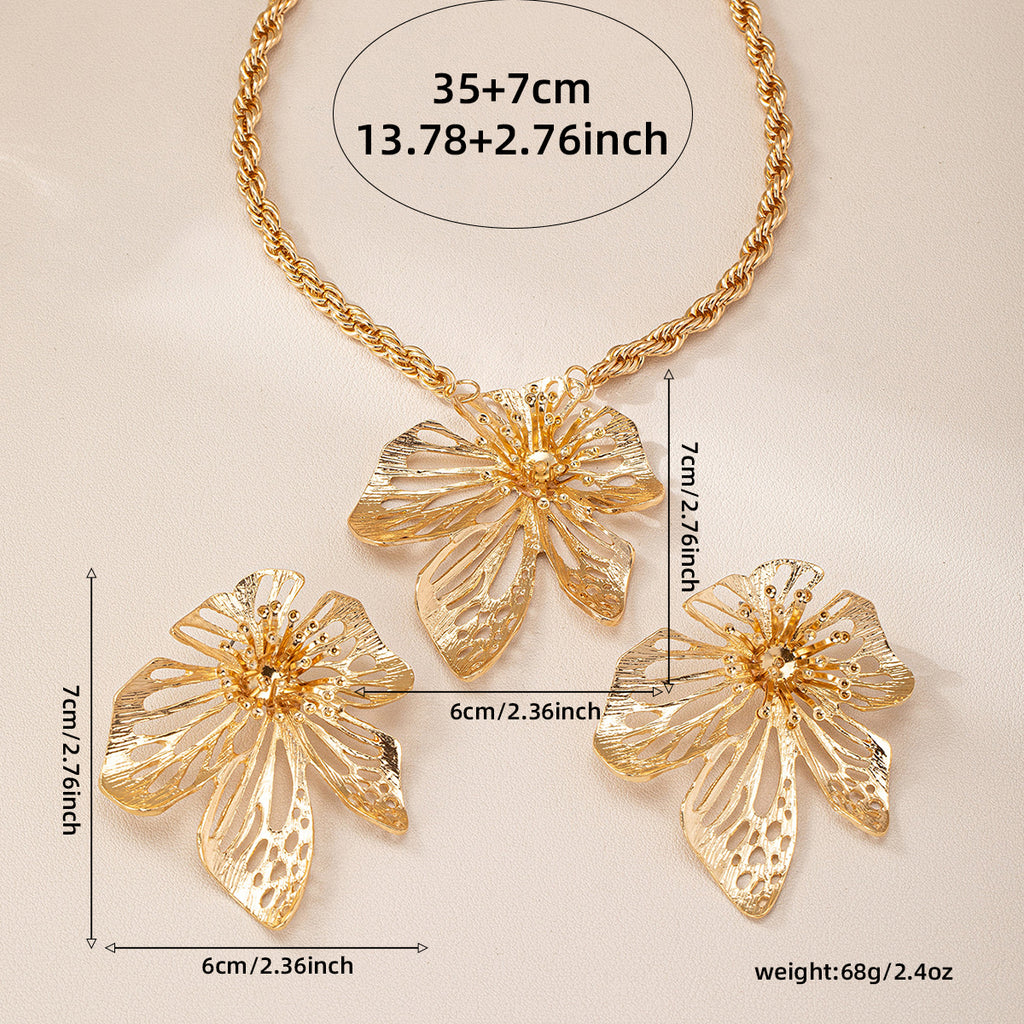 Classic Floral Elegance Jewelry Set