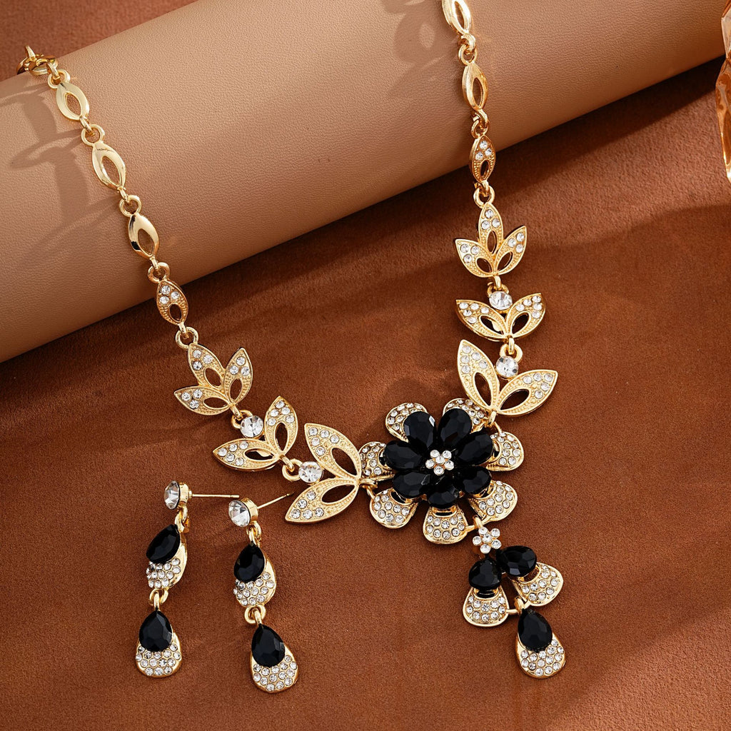 Elegant Fashionable Waterdrop Flower Necklace And Earring Set