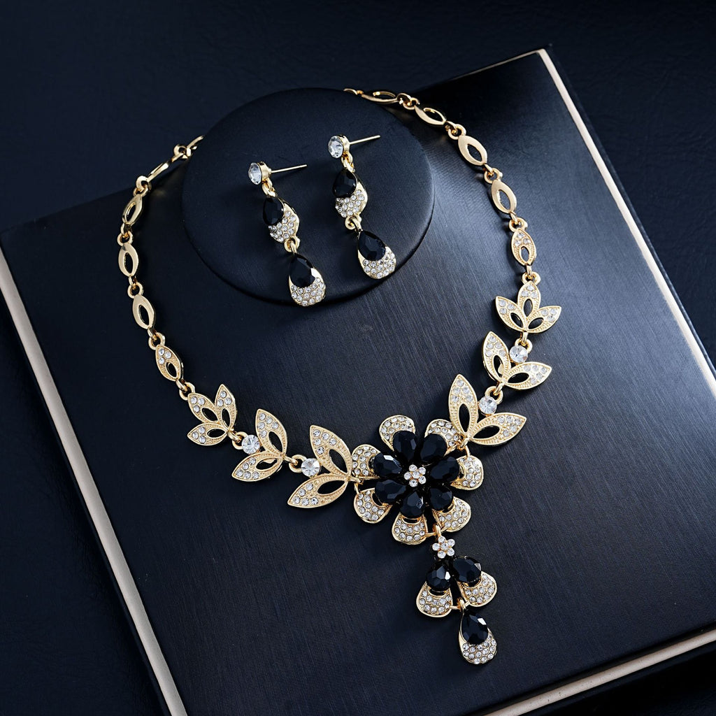 Elegant Fashionable Waterdrop Flower Necklace And Earring Set