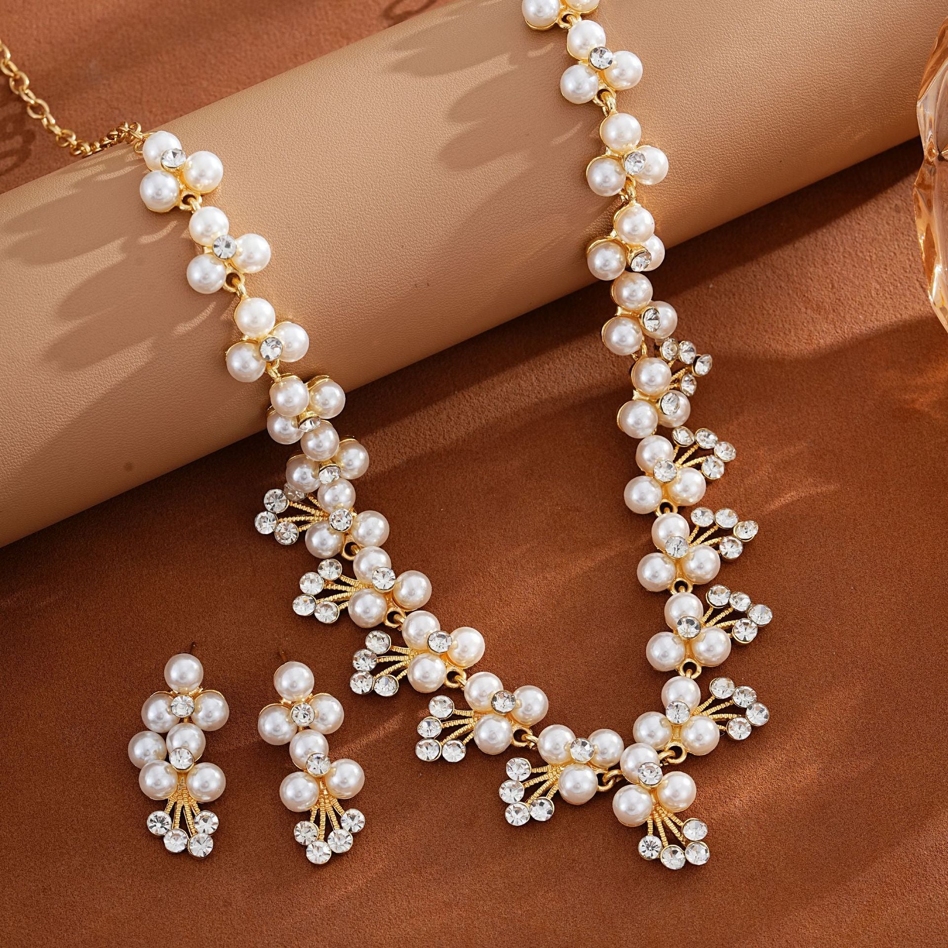 Elegant Pearl & Crystal Necklace Set - Luxury Statement Jewelry