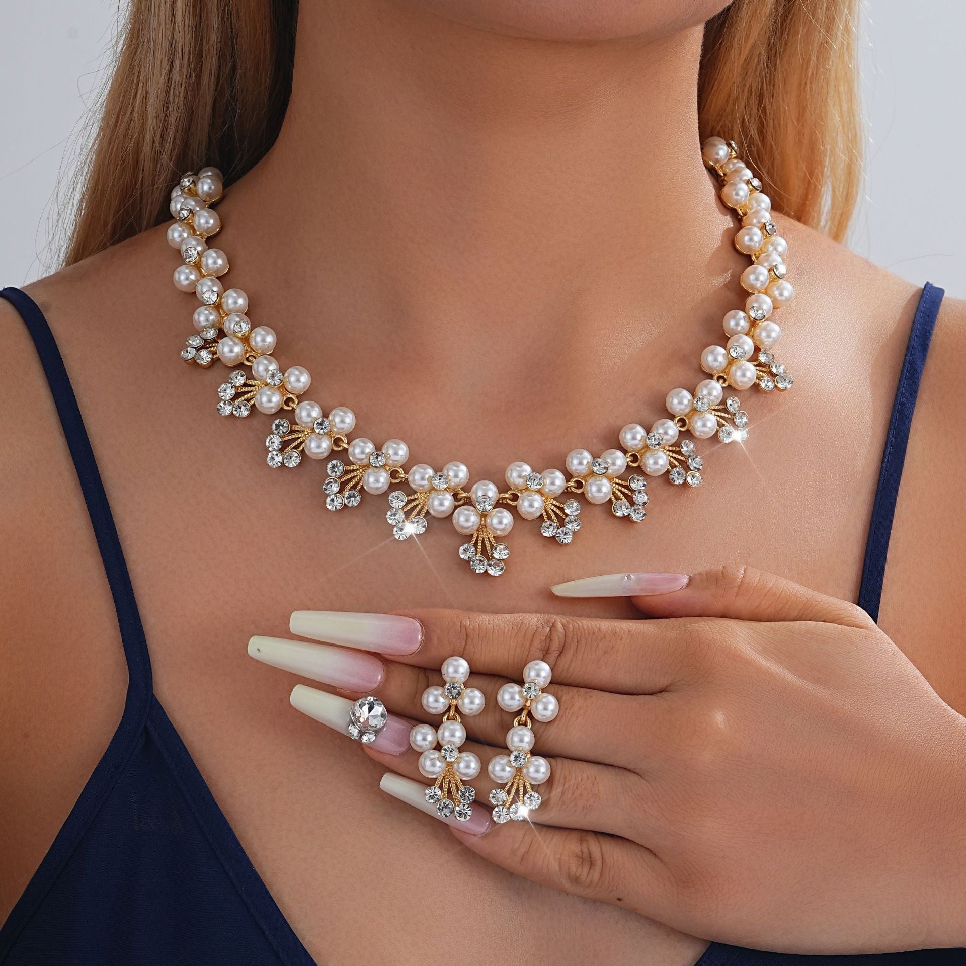 Elegant Pearl & Crystal Necklace Set - Luxury Statement Jewelry
