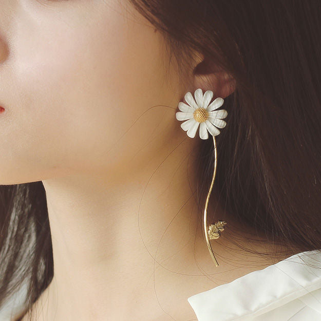 White Daisy Flower Jewelry Set for Women – Gold Plated Floral Fashion Jewelry