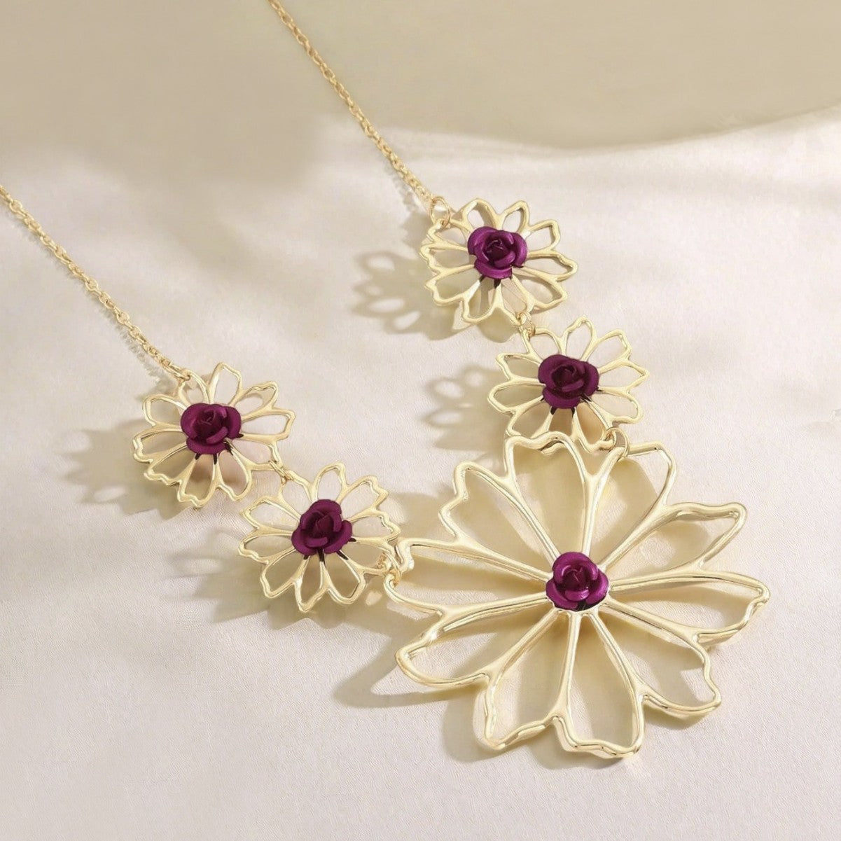 Golden Pastoral Flowers Necklace