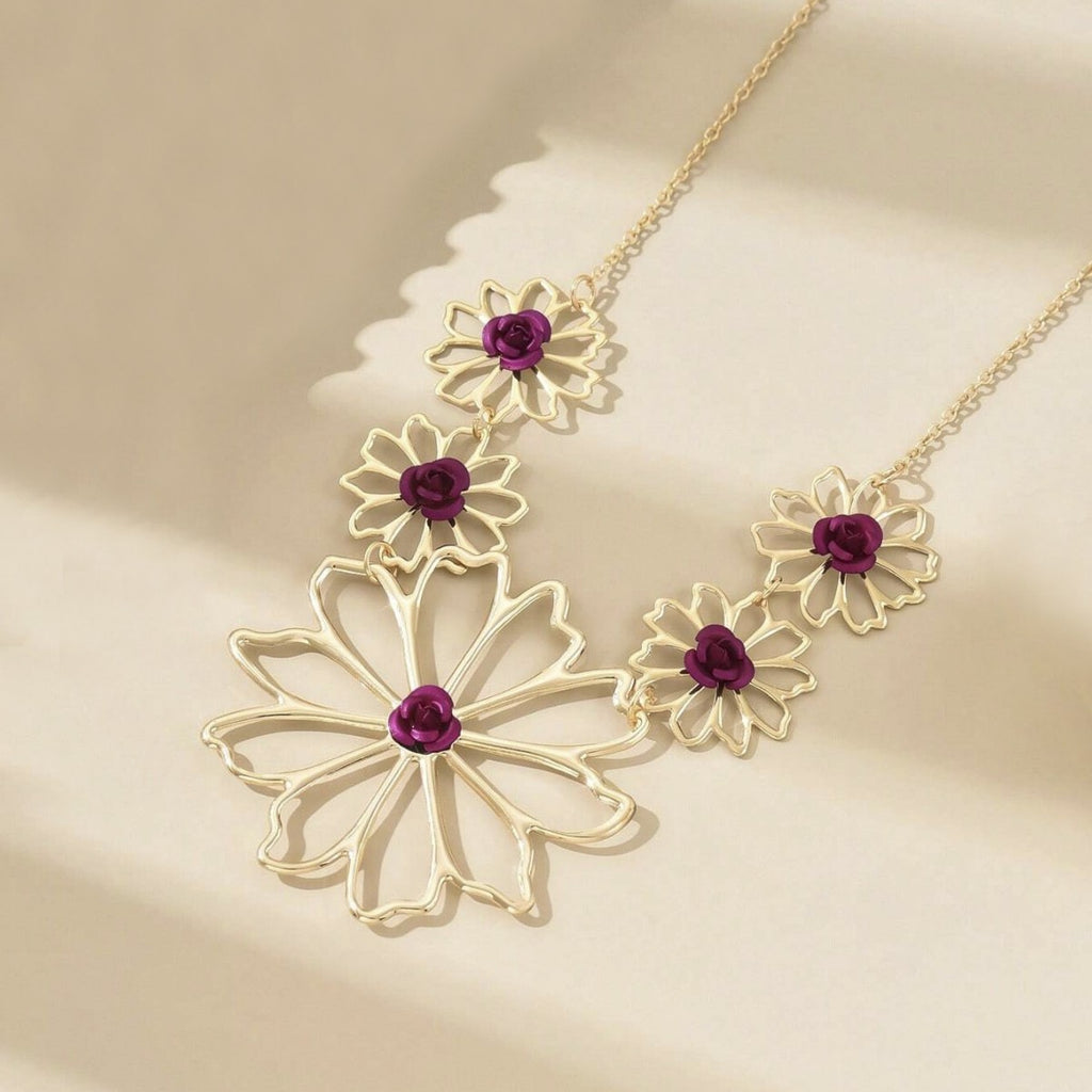 Golden Pastoral Flowers Necklace